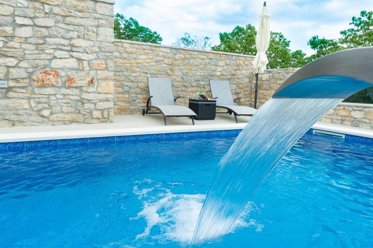 Stone Villa Didovi Snovi With Heated Pool Lisane Ostrovicke Εξωτερικό φωτογραφία
