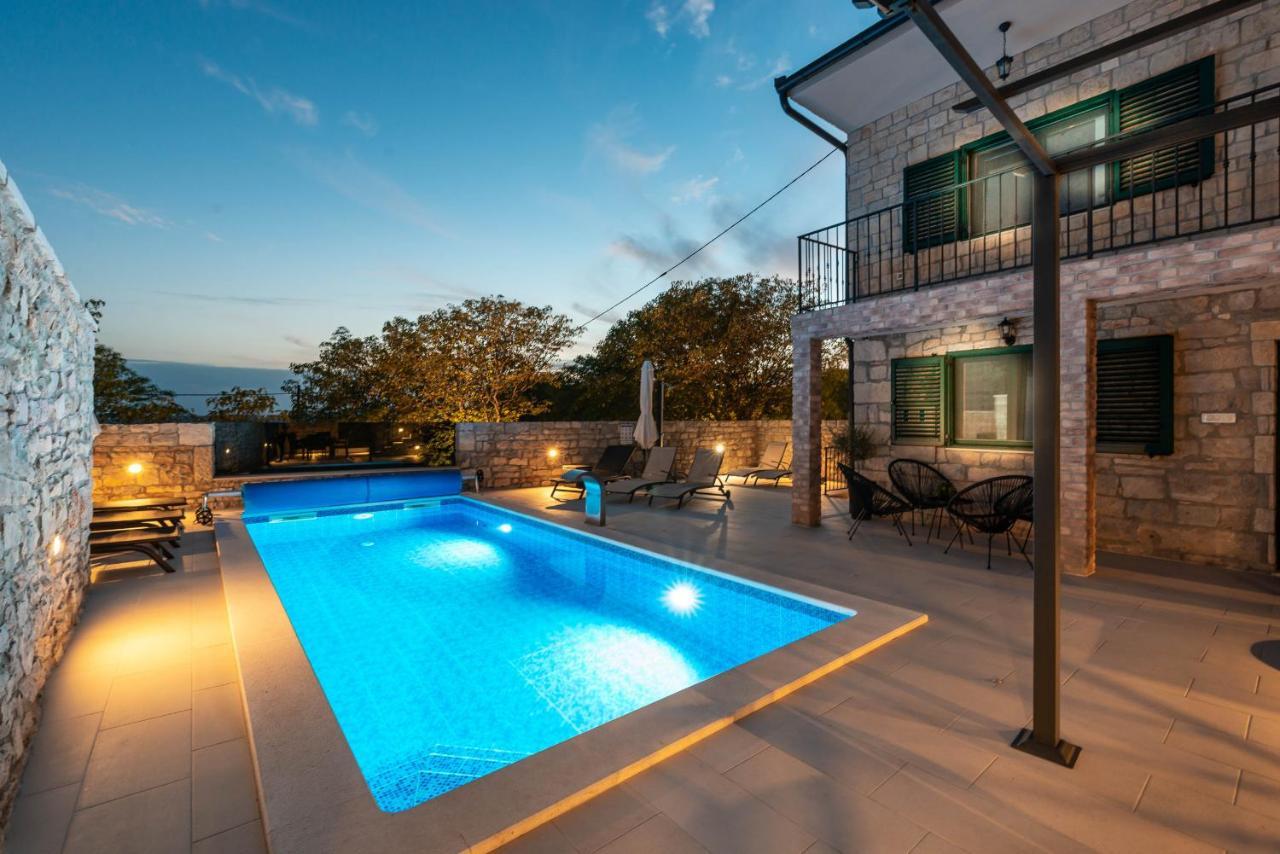 Stone Villa Didovi Snovi With Heated Pool Lisane Ostrovicke Εξωτερικό φωτογραφία