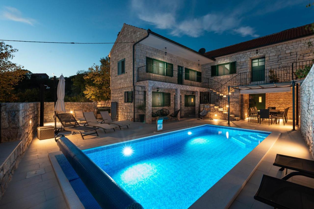 Stone Villa Didovi Snovi With Heated Pool Lisane Ostrovicke Εξωτερικό φωτογραφία