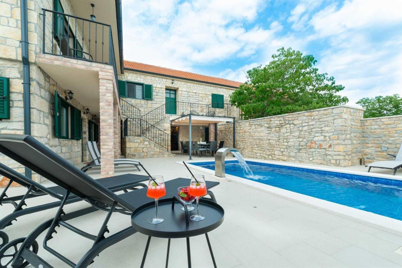 Stone Villa Didovi Snovi With Heated Pool Lisane Ostrovicke Εξωτερικό φωτογραφία