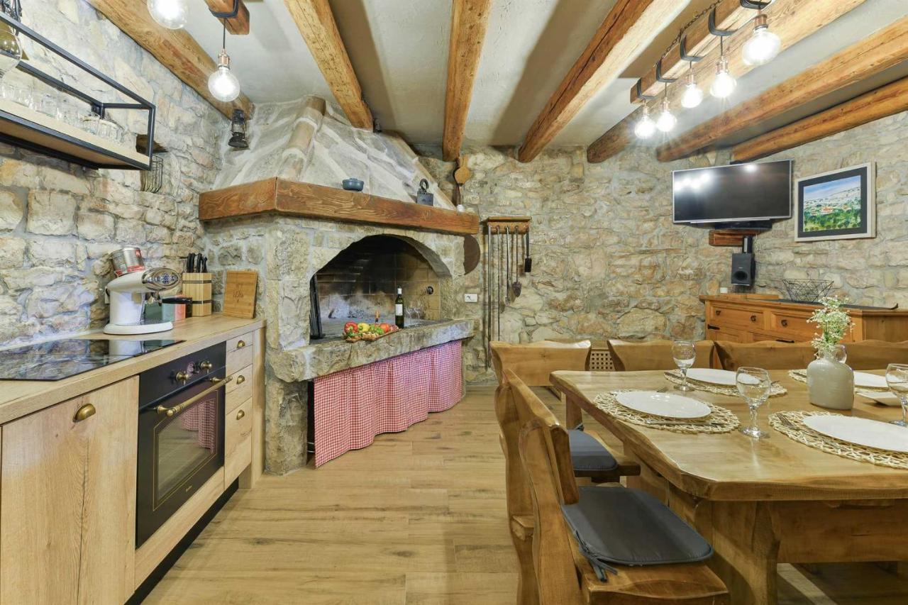 Stone Villa Didovi Snovi With Heated Pool Lisane Ostrovicke Εξωτερικό φωτογραφία